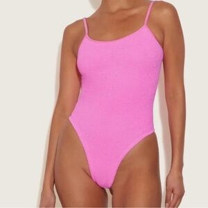 HUNZA G  Petra One Piece - Bubblegum